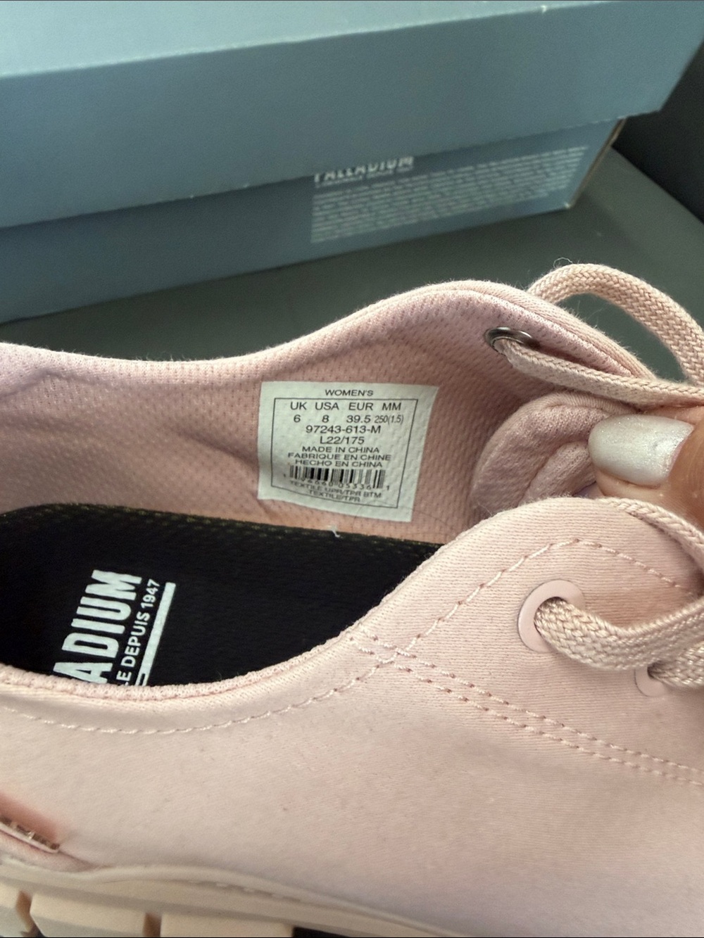 Palladium Women's Chunky Platform Sneakers — Blush Pink Canvas - Picture 3 of 3